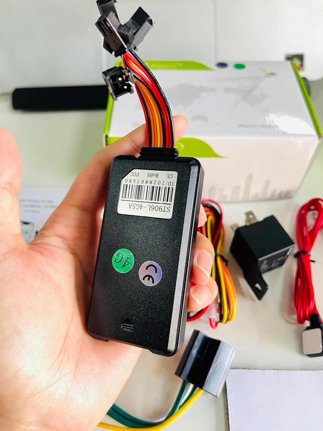 SinoTrack Car GPS Tracker, ST-906L 4G GPS Tracker Locator Real-Time Location Tracking Device with Voice Monitor Car Motorcycle GPS Device for Truck Taxi